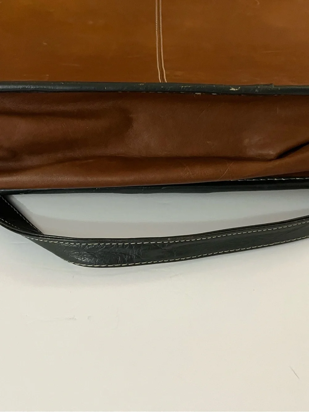 EUC Unisex Two-Tone Brown and Black Leather Briefcase — Professional Work Bag